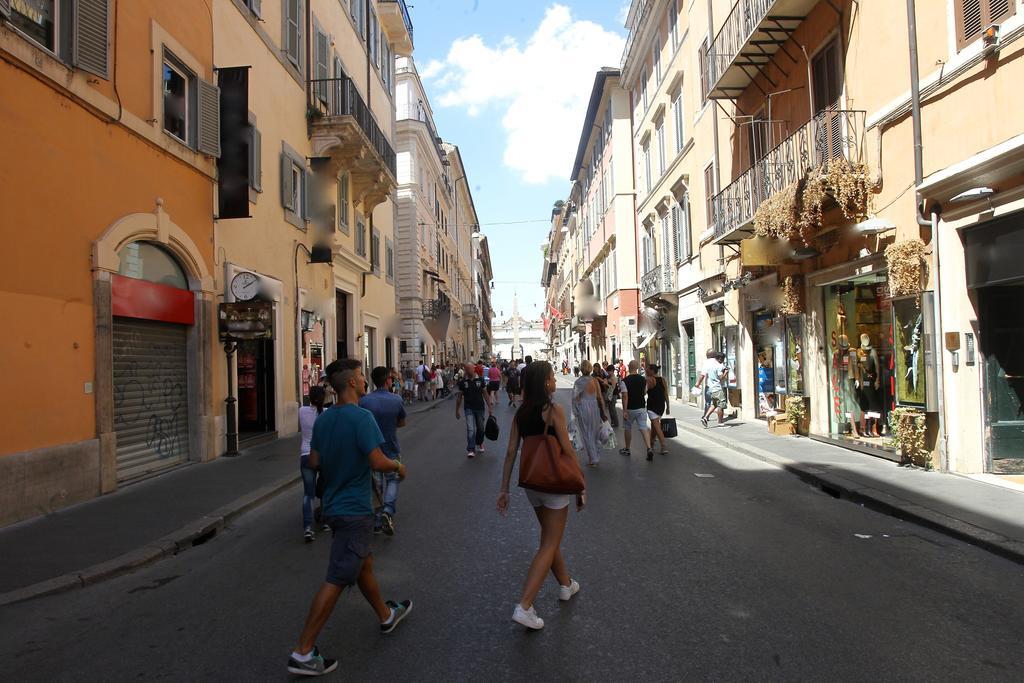 Via Del Corso Apartment Rome Bilik gambar